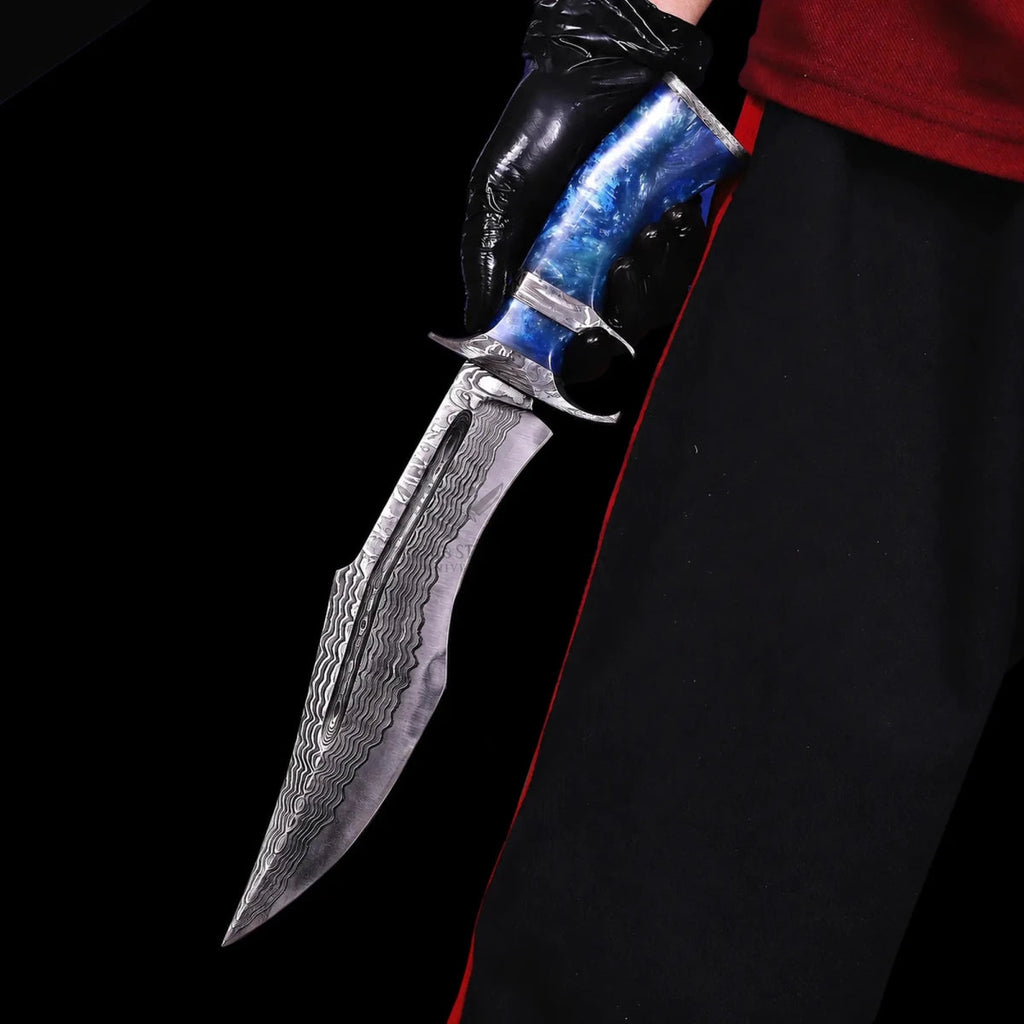 Handmade Damascus Finger Guard Bowie Knife | 10" San Mai VG10/15N20 Steel | Resin Handle with Italian Leather Sheath – Collector's Gift Knife