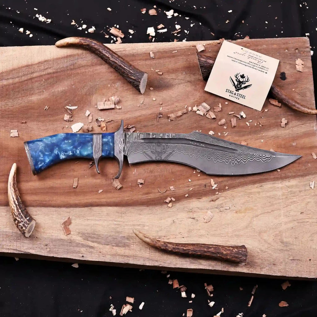 Handmade Damascus Finger Guard Bowie Knife | 10" San Mai VG10/15N20 Steel | Resin Handle with Italian Leather Sheath – Collector's Gift Knife