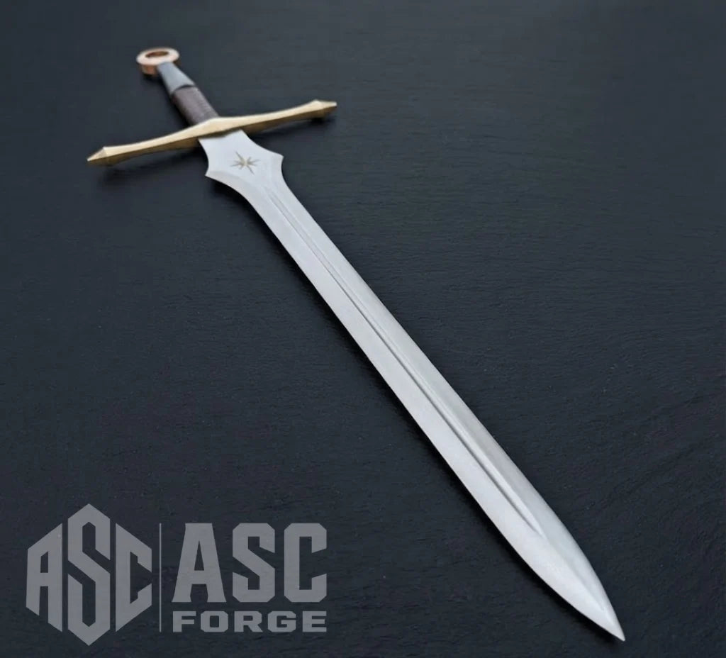 Close-up of the Fallen Star Longsword's blade